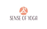 Het logo van Sense of Yoga met een lichte achtergrond